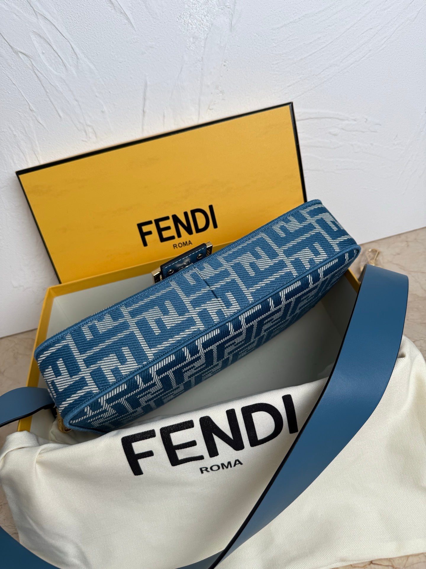 Baguette Bag