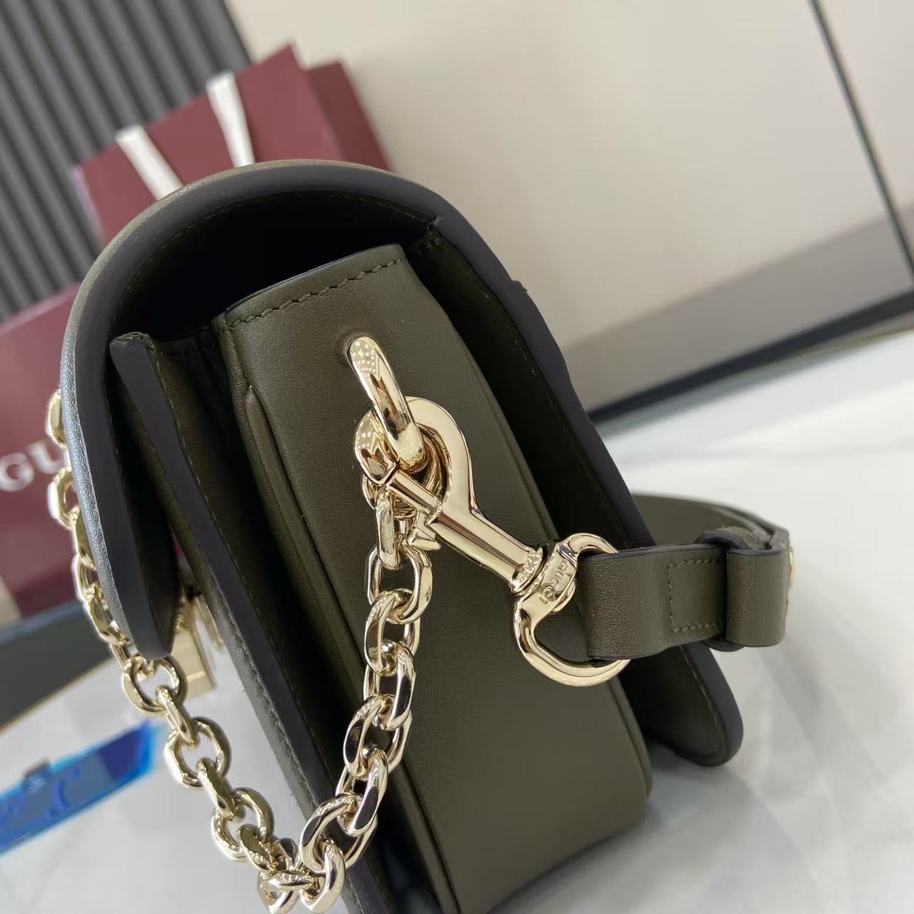GG Marmont Small Green Shoulder Bag