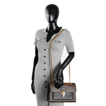 LOUIS VUITTON Victoire Monogram- Black