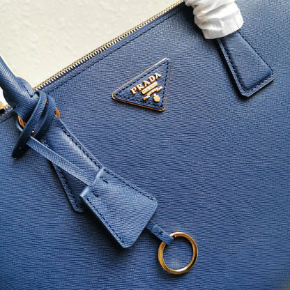 Galleria Saffiano Leather Tote Bag