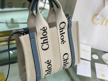 Woody Tote Bag with Strap
