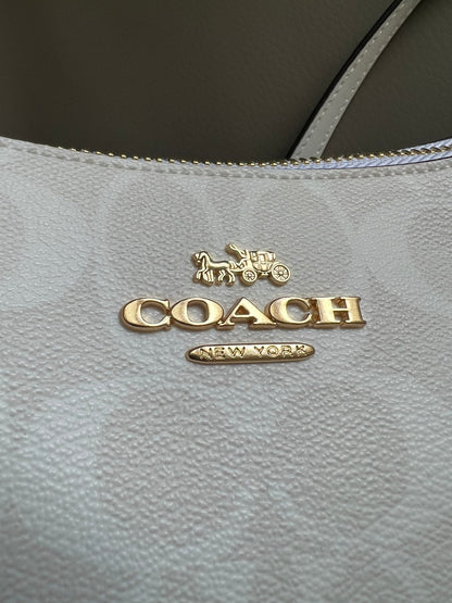 Teri Shoulder Bag