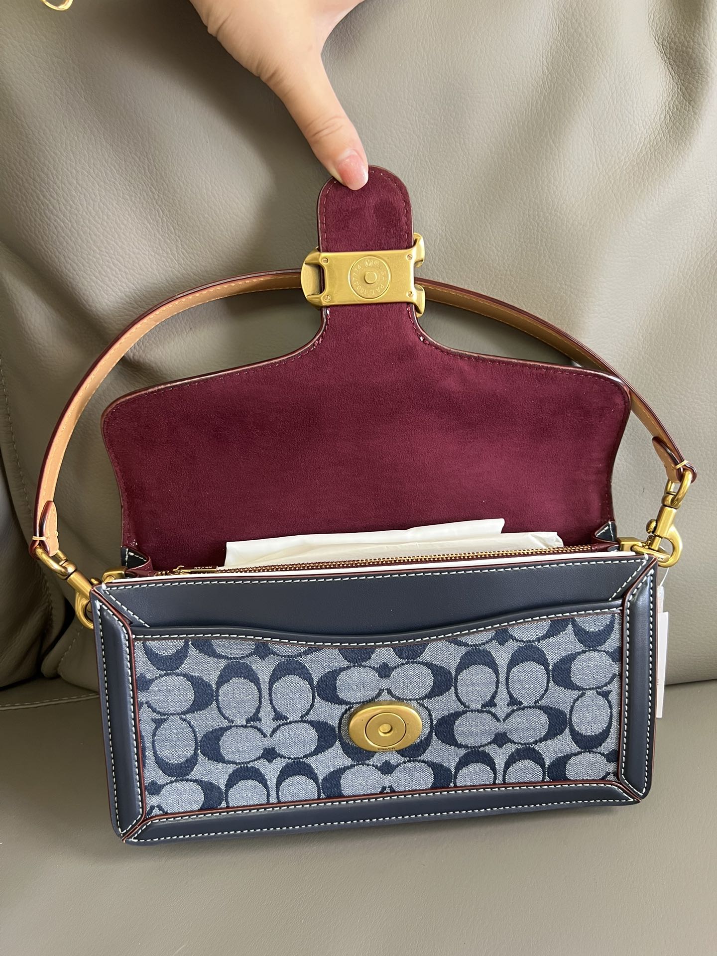 Tabby Shoulder Bag
