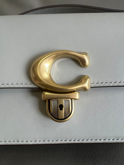 Studio 19 Shoulder Bag