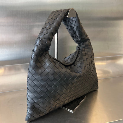 Small Hop Woven Leather Bag