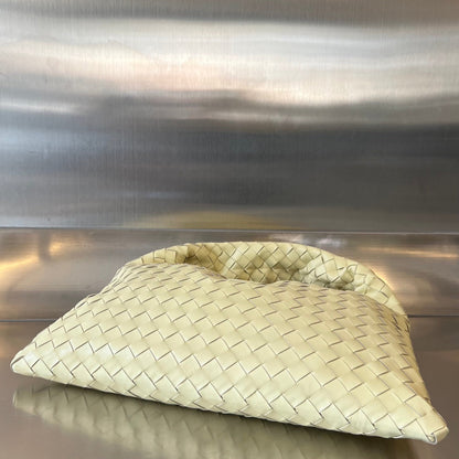 Small Hop Woven Leather Bag