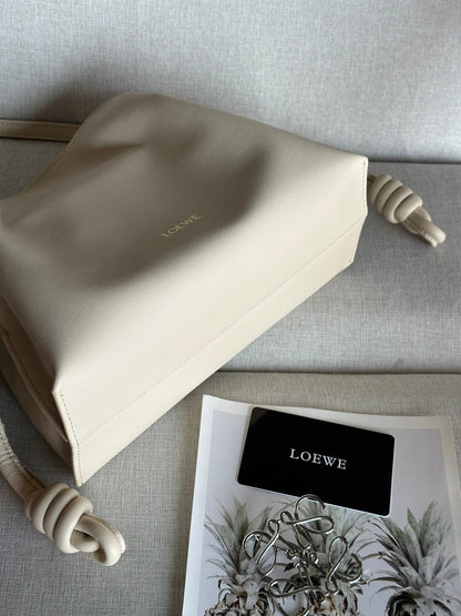 Flamenco Drawstring Shoulder Bag