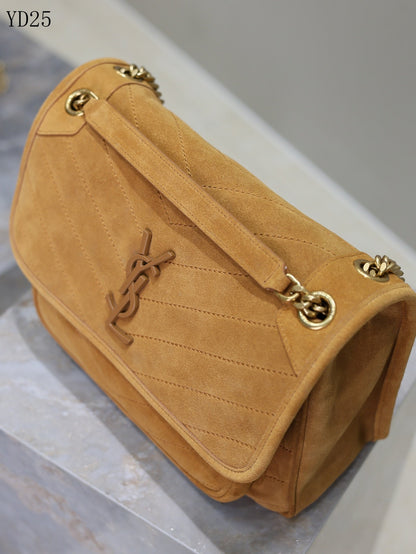 Niki Medium Shoulder Bag
