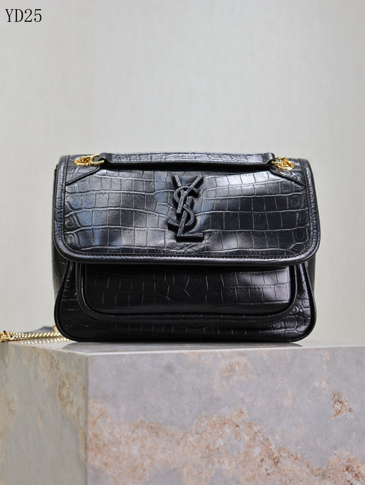 Niki Medium Patent Leather Shoulder Bag