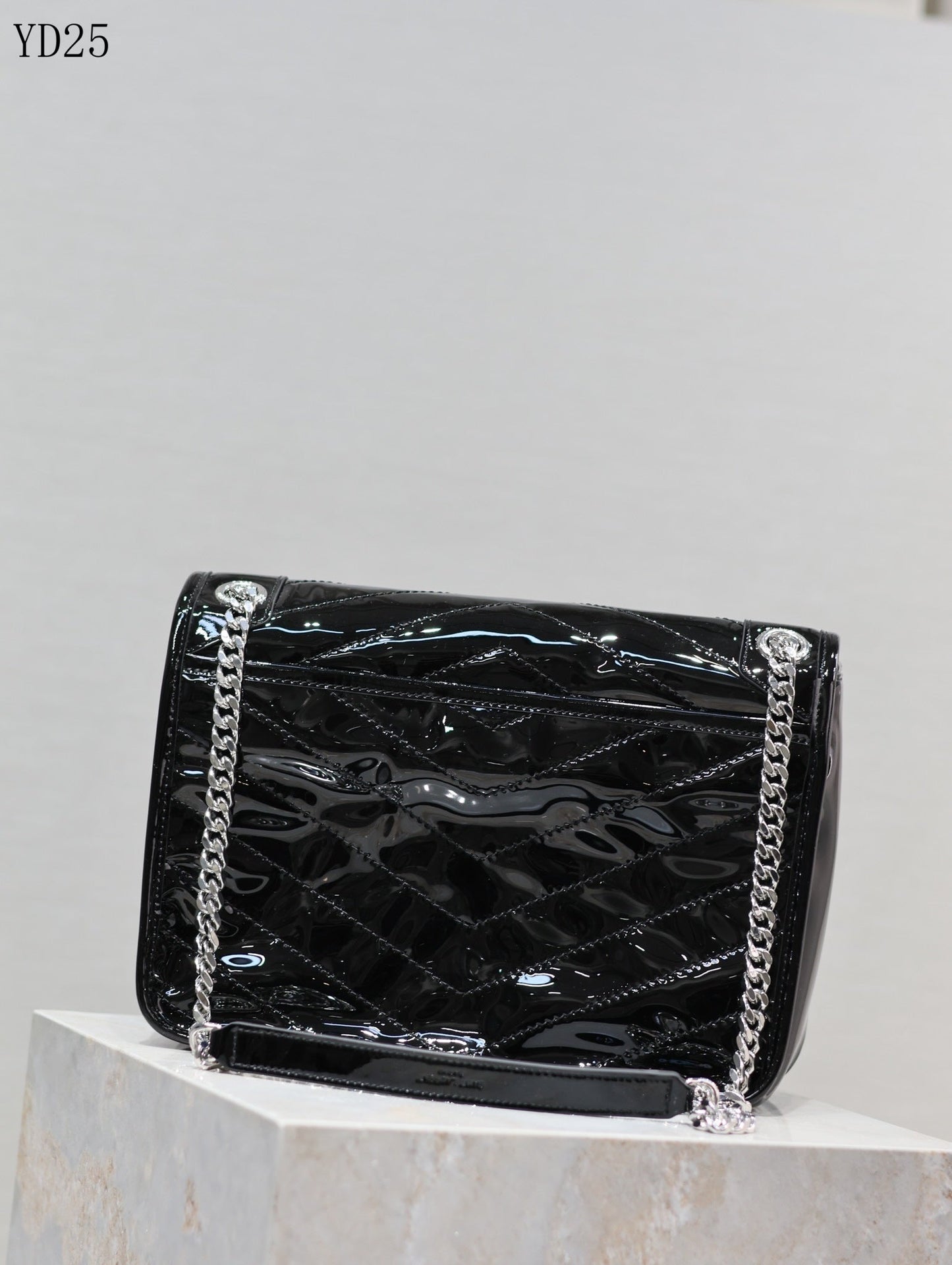 Niki Medium Patent Leather Shoulder Bag