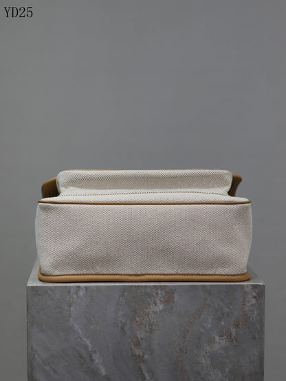Niki Medium Canvas Bag