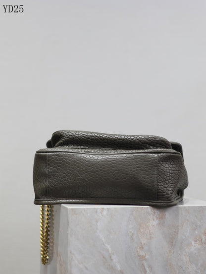 Niki Medium Shoulder Bag