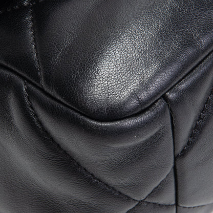 CHANEL 19 Flap Bag - Black