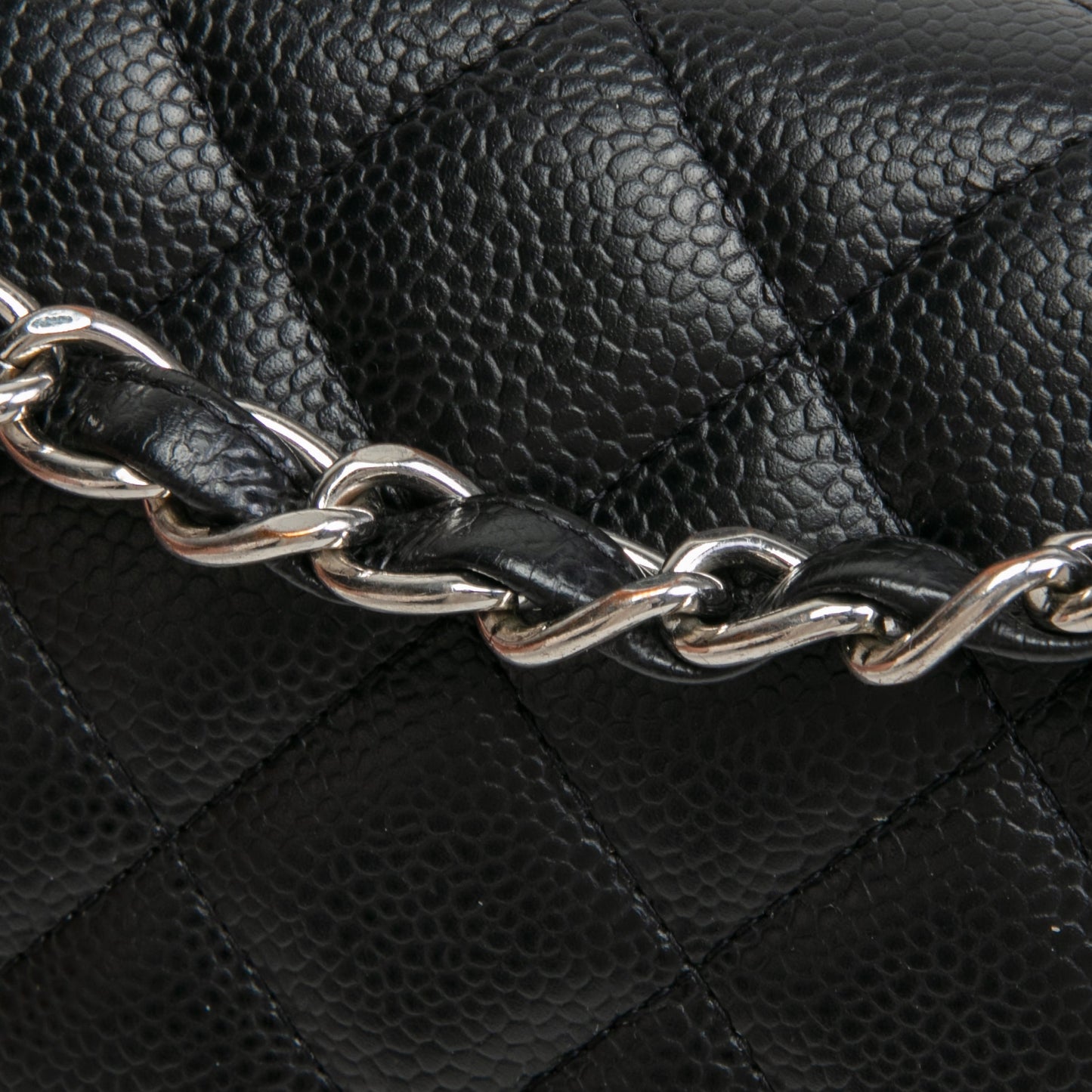 CHANEL Jumbo Double Flap - Black