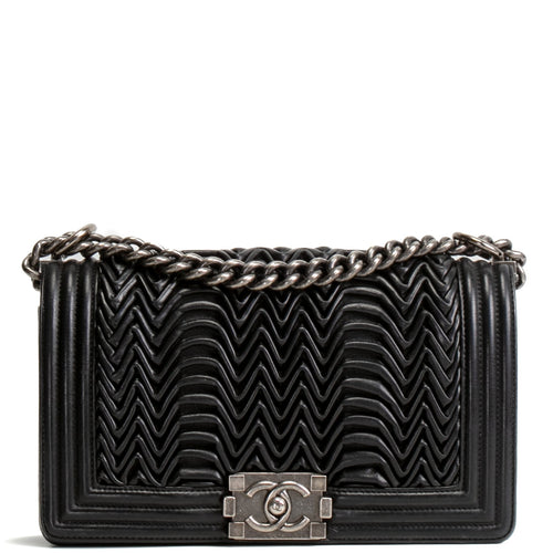 CHANEL 3D Pleated Medium Boy Bag - Black