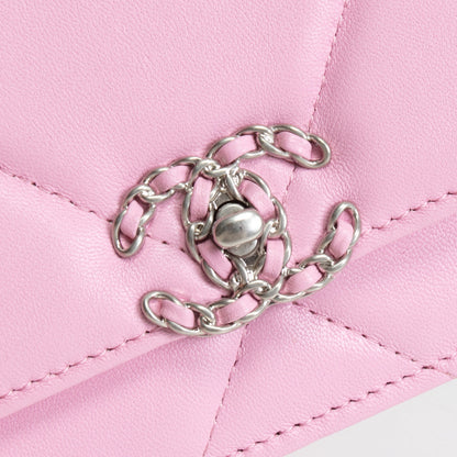 CHANEL 19 Wallet on Chain - Pink