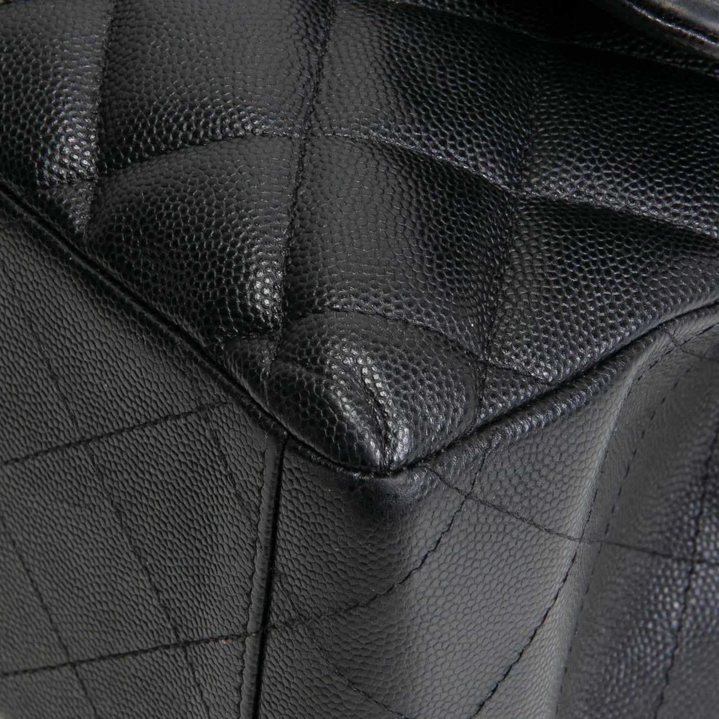CHANEL Caviar Quilted Maxi Double Flap - Black