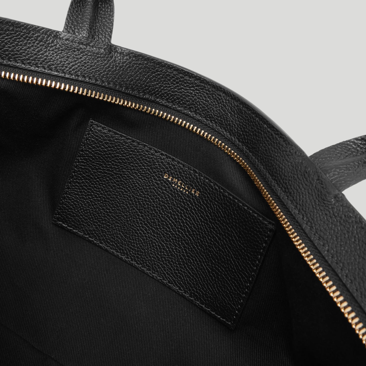 DeMellier New York Shoulder Bag Black Small Grain