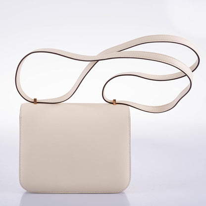 Hermes Constance 18 Nata Swift leather with Rose Gold Hardware - 2021, Z