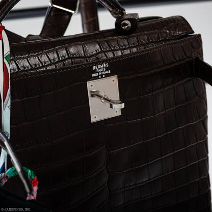 Hermes Kelly Ado 27 Matte Havane Nilo Crocodile with Palladium Hardware - 2001, E Square