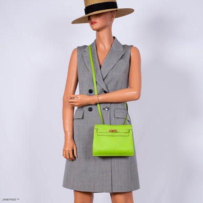 Hermes Kelly Danse II Vert Cru Swift with Gold Hardware - 2004, H Square