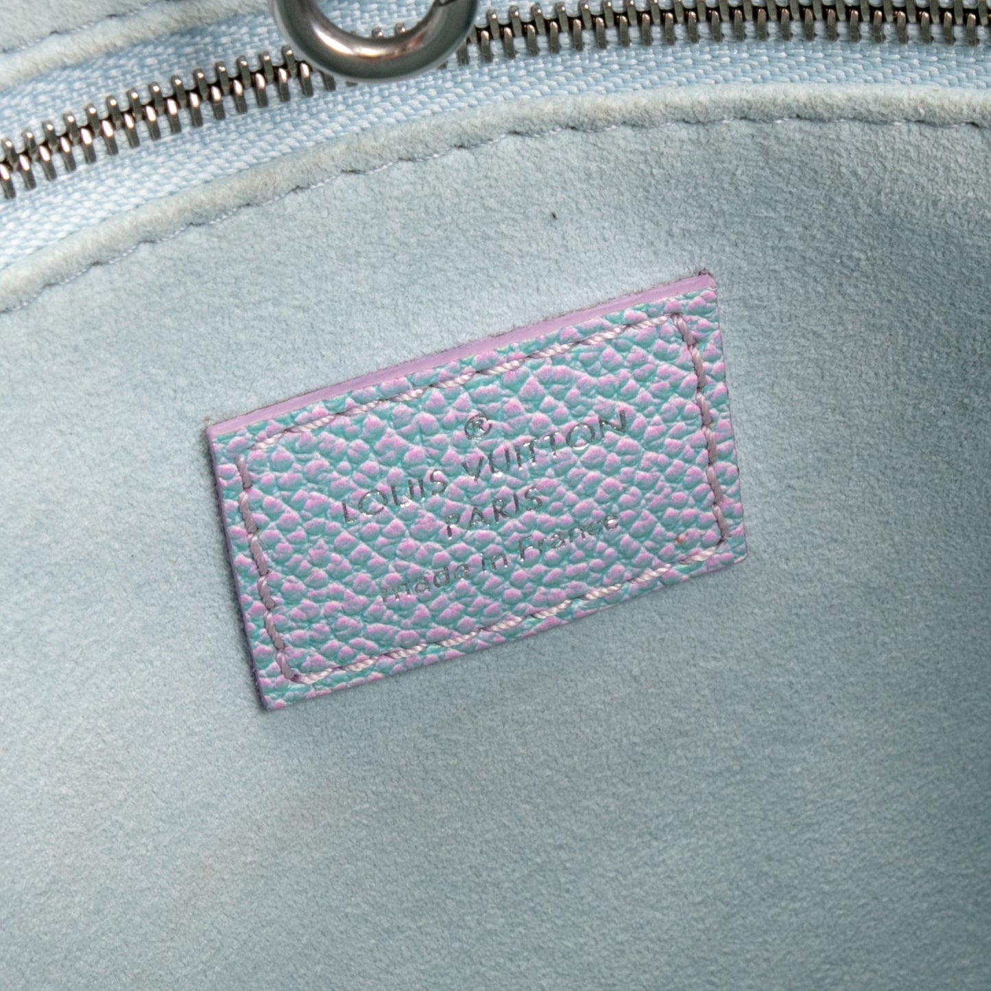 LOUIS VUITTON Onthego Stardust PM - Blue
