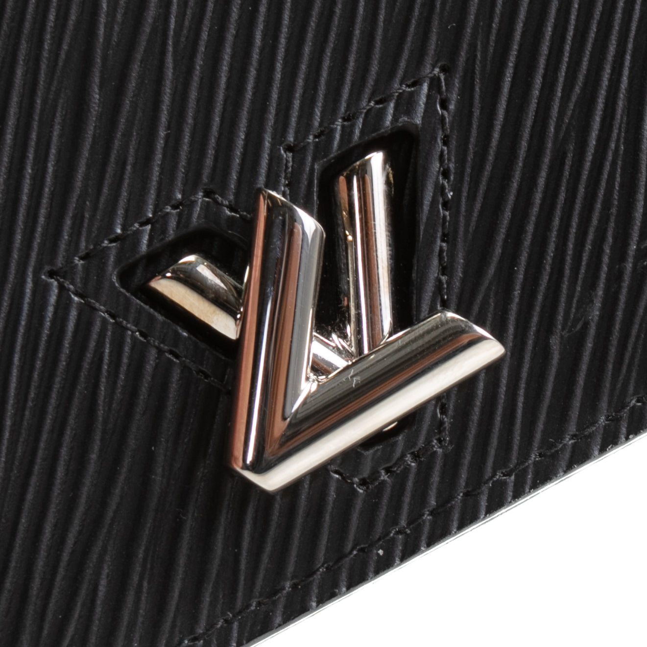 LOUIS VUITTON Twist Multicartes Card Case Epi Leather - Black