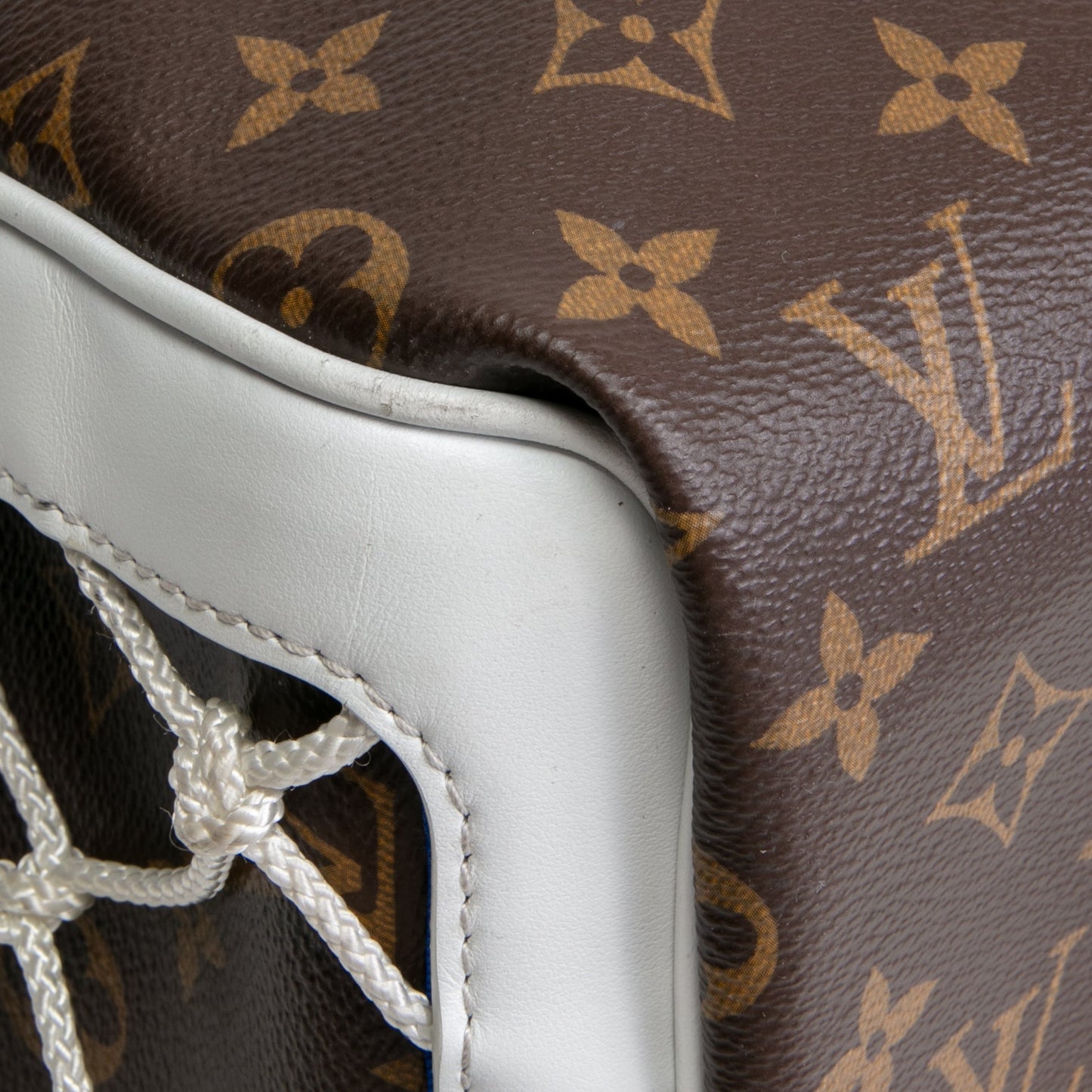 LOUIS VUITTON x NBA Keepall Bandouliére 55 - OUTLET FINAL SALE