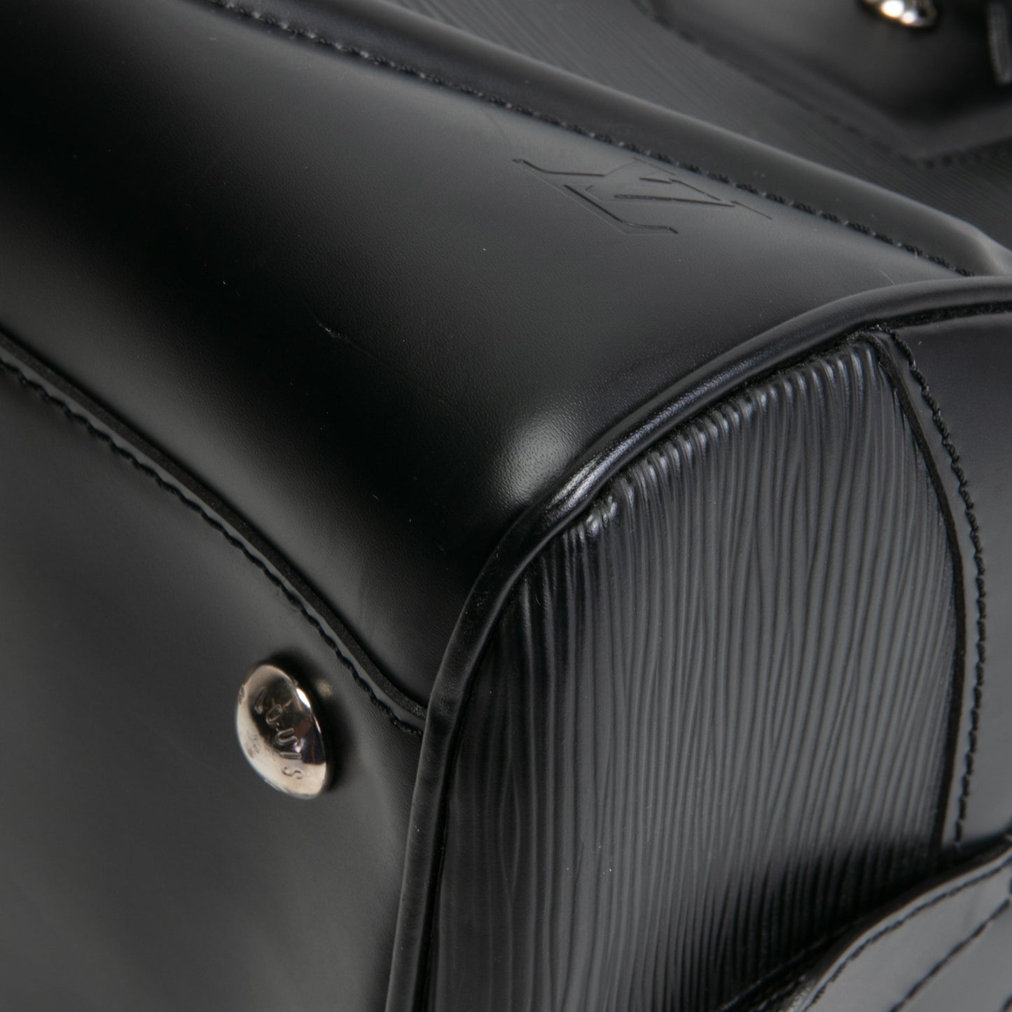 Louis Vuitton Epi Montaigne GM Black