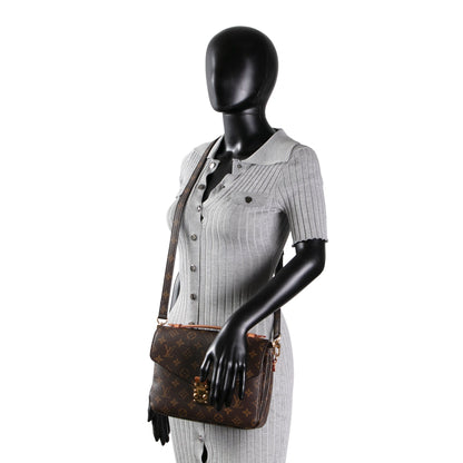 LOUIS VUITTON Pochette Metis Monogram