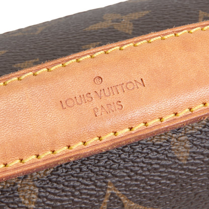 LOUIS VUITTON Pochette Metis Monogram