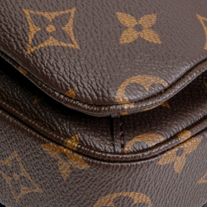 Louis Vuitton Pochette Metis Monogram