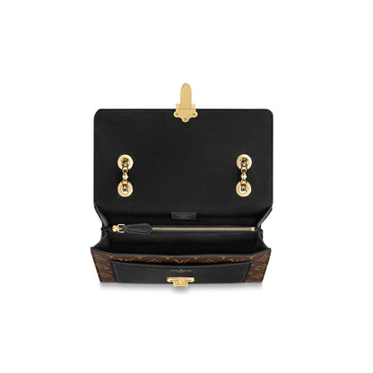 Louis Vuitton Victoire