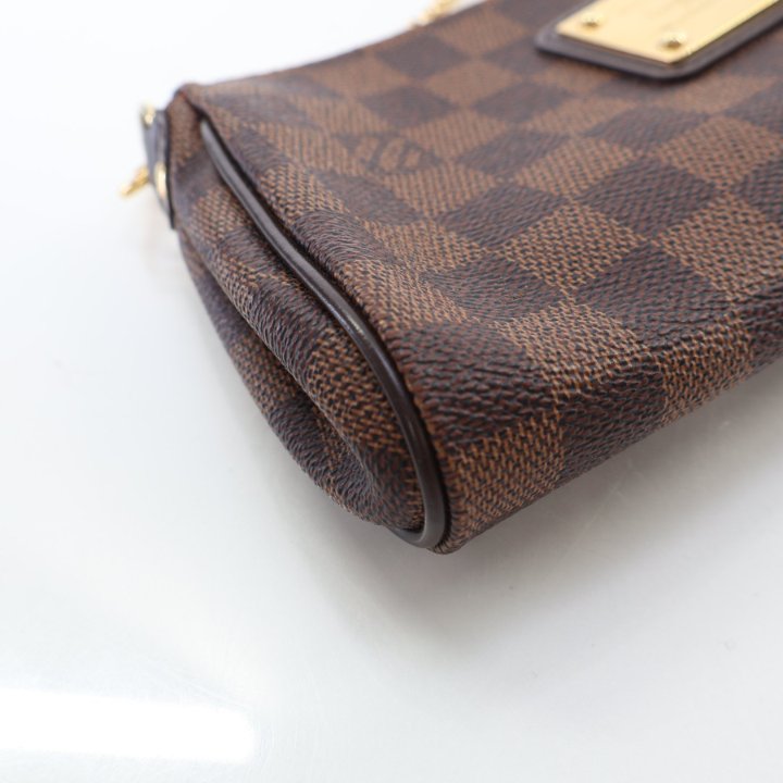 Louis Vuitton Eva Clutch