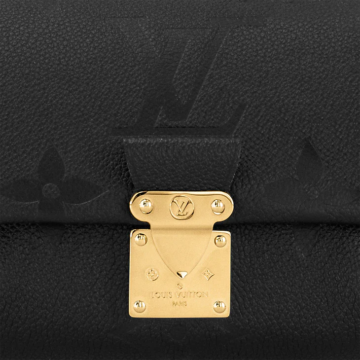 Louis Vuitton Favorite