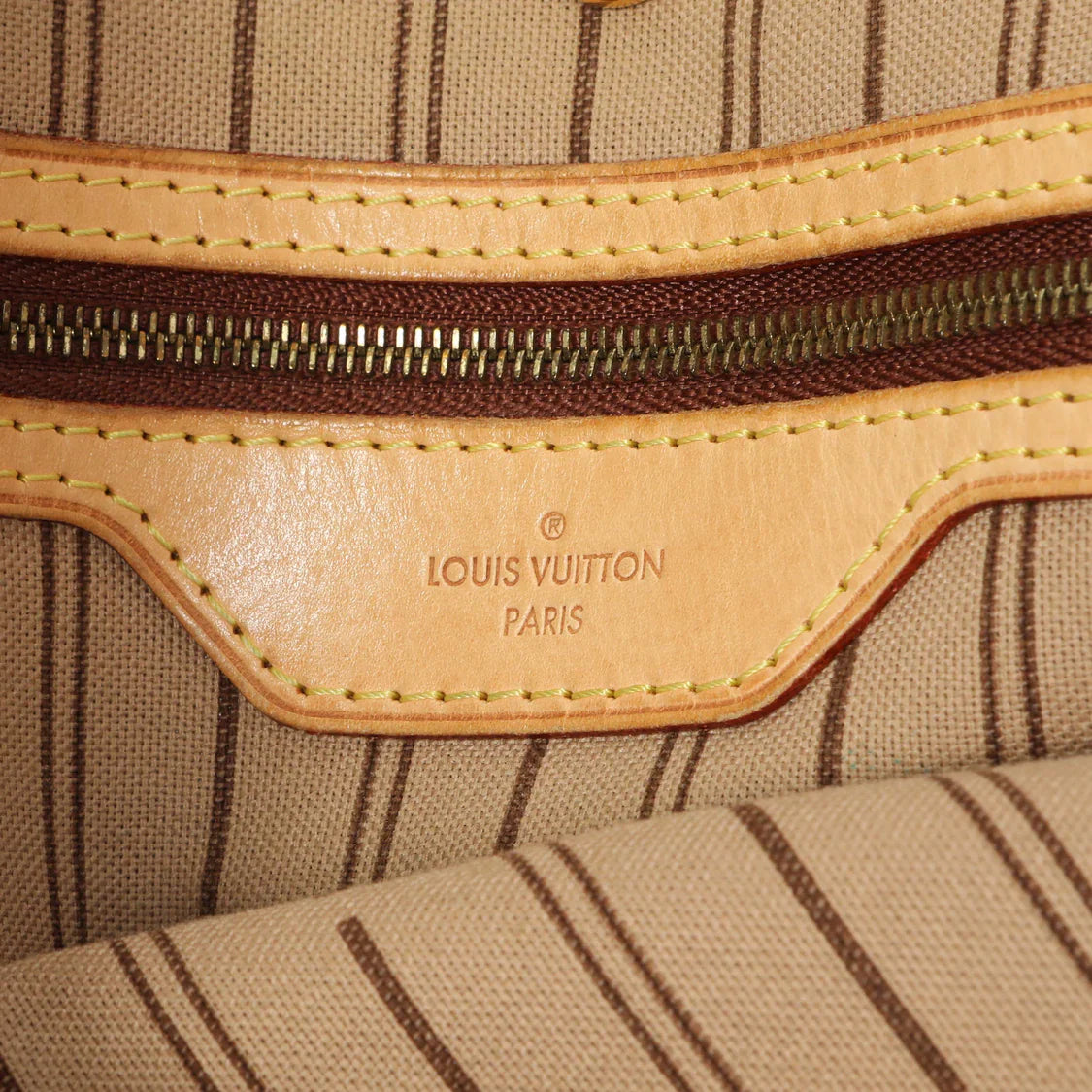 Louis Vuitton Monogram Delightful
