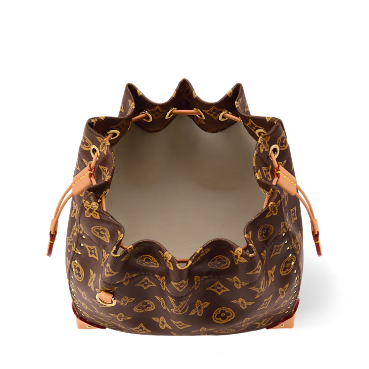Louis Vuitton Noe Trunk Bag