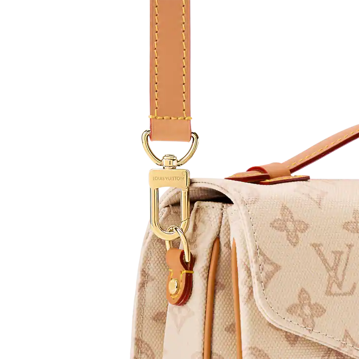 Louis Vuitton Pochette Métis MM bag