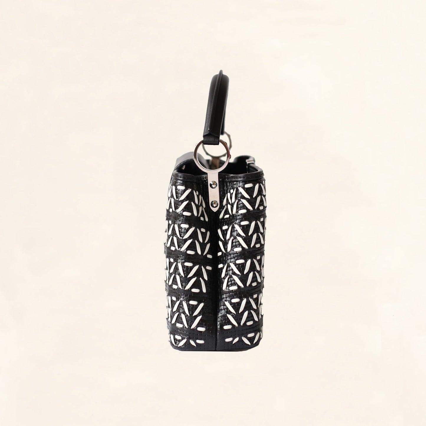 Louis Vuitton | Black and White Plaited Leather Capucines | BB