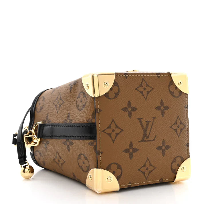 Louis Vuitton NOE Leather Bucket Bag