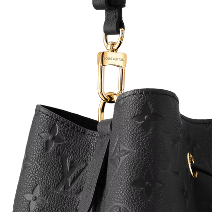 Louis Vuitton NeoNoe MM bag