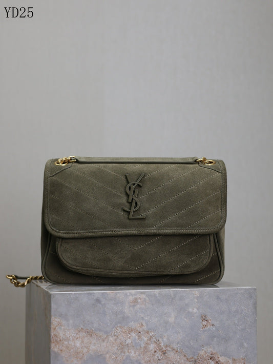 Niki Medium Shoulder Bag