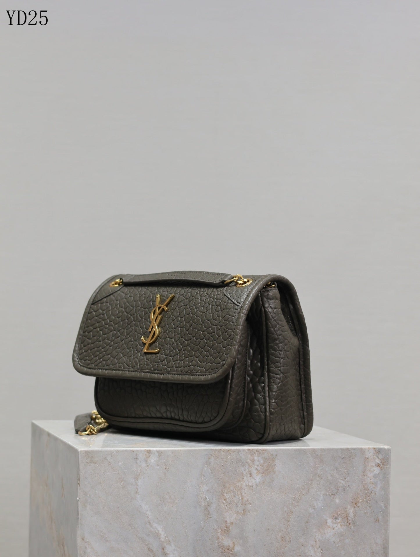 Niki Medium Grained Leather Bag