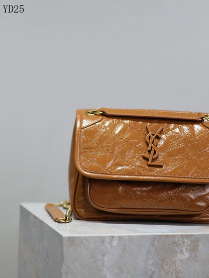 Niki Medium Patent Leather Shoulder Bag