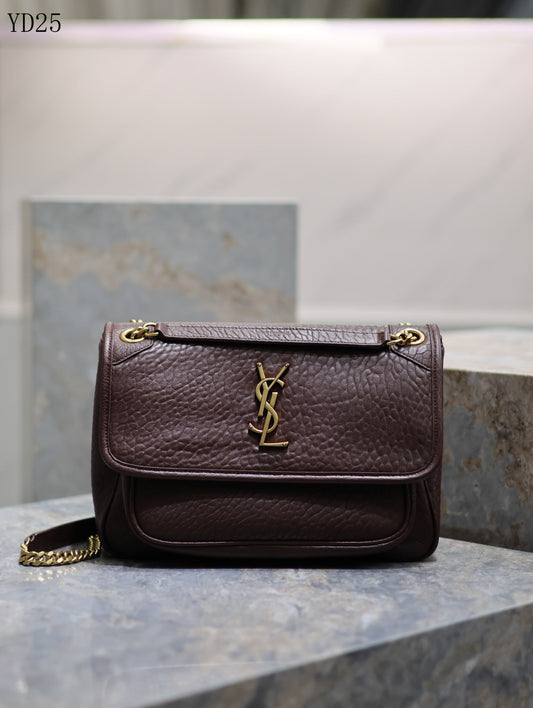 Niki Medium Shoulder Bag