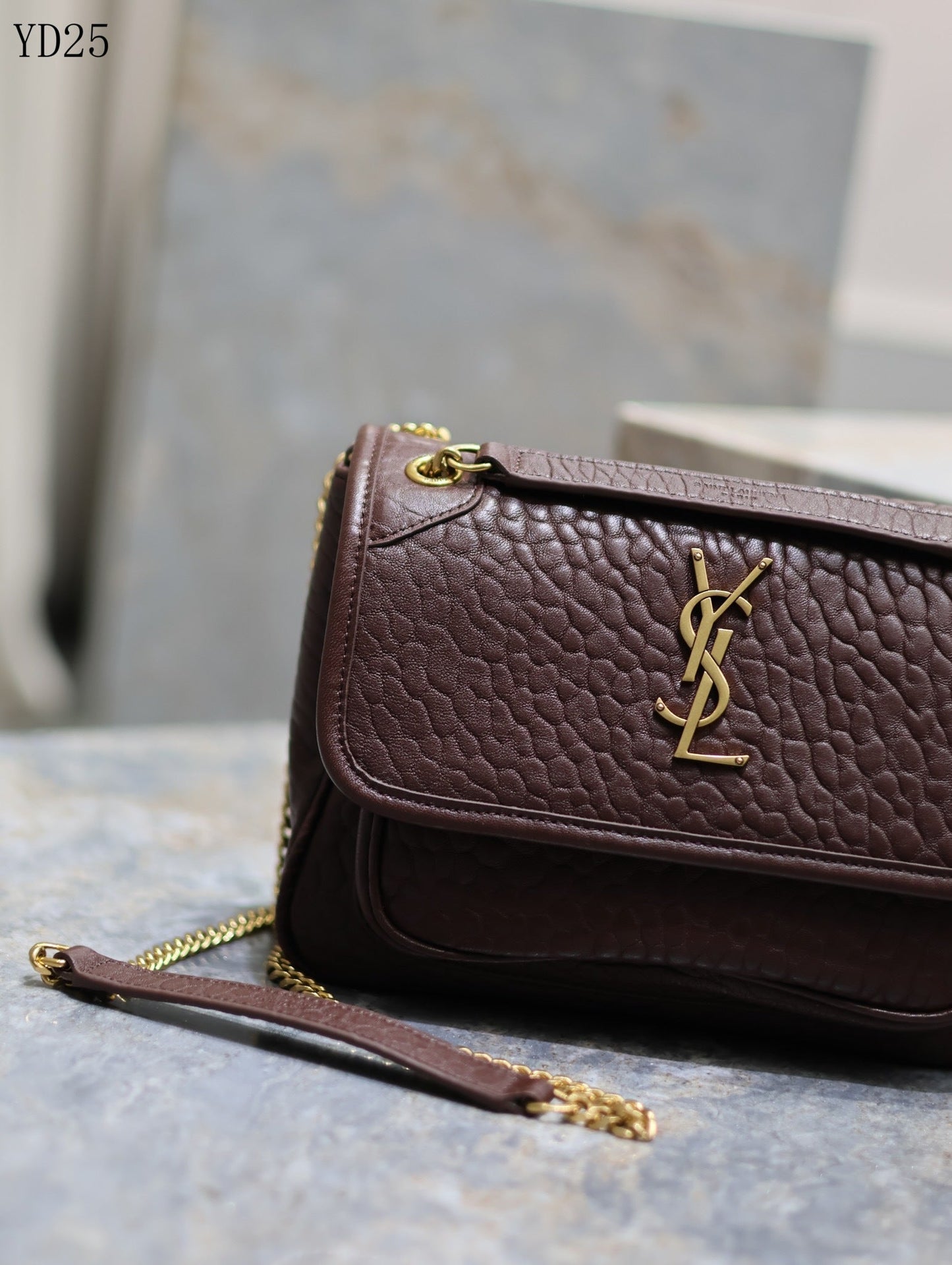 Niki Medium Grained Leather Bag