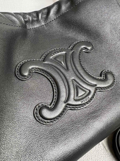 Mini Cuir Cabas Leather Drawstring Bag
