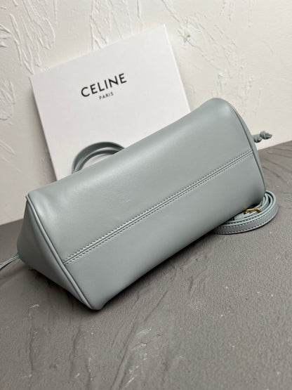 Mini Cuir Cabas Leather Drawstring Bag