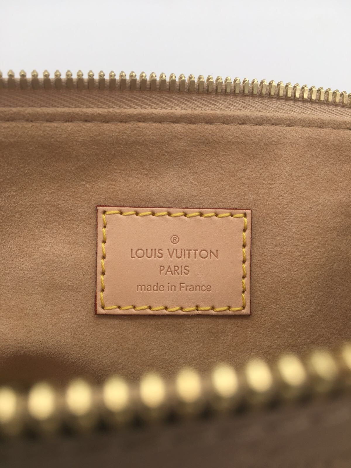 Louis Vuitton | Canvas Monogram Pallas Dune | MM