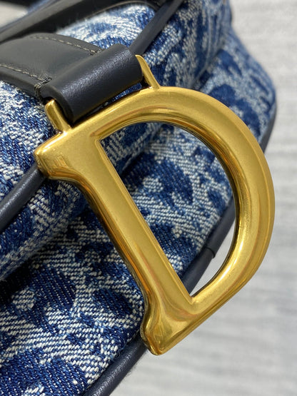 Saddle Bag
